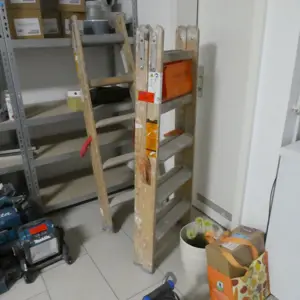 2 Holz-Bockleitern Layher