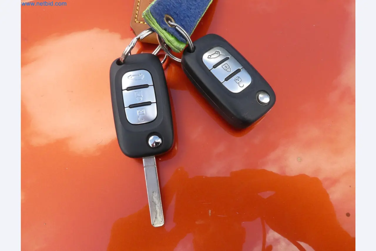 Fahrzeuge, Anhänger und Hubwagen-14
