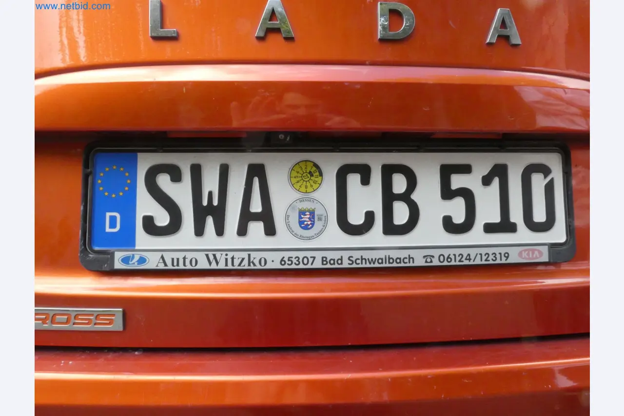 Fahrzeuge, Anhänger und Hubwagen-17
