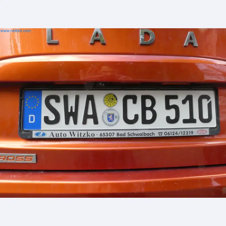 Fahrzeuge, Anhänger und Hubwagen-17
