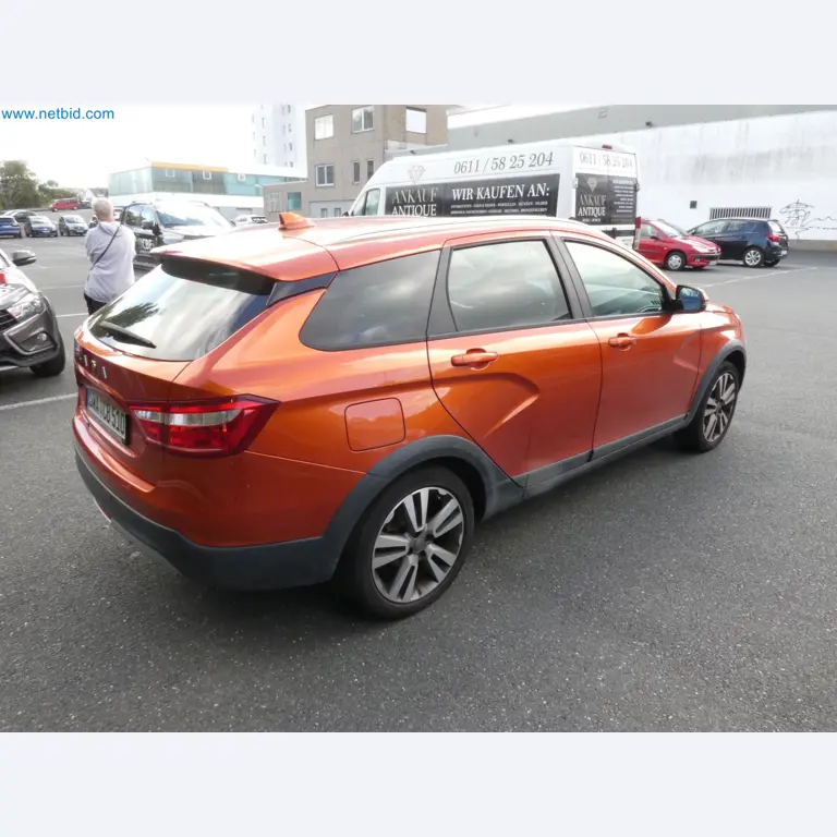 Fahrzeuge, Anhänger und Hubwagen-22