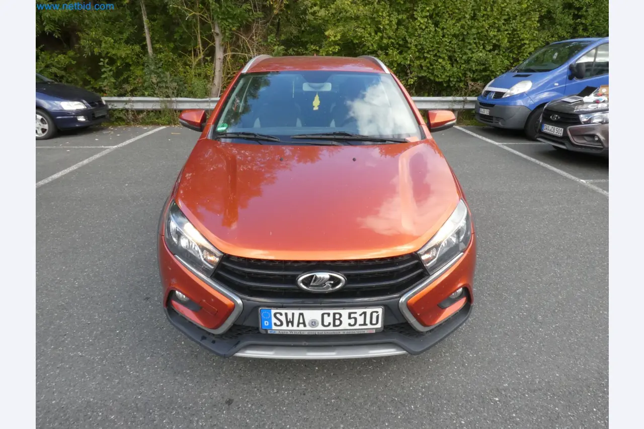Fahrzeuge, Anhänger und Hubwagen-23