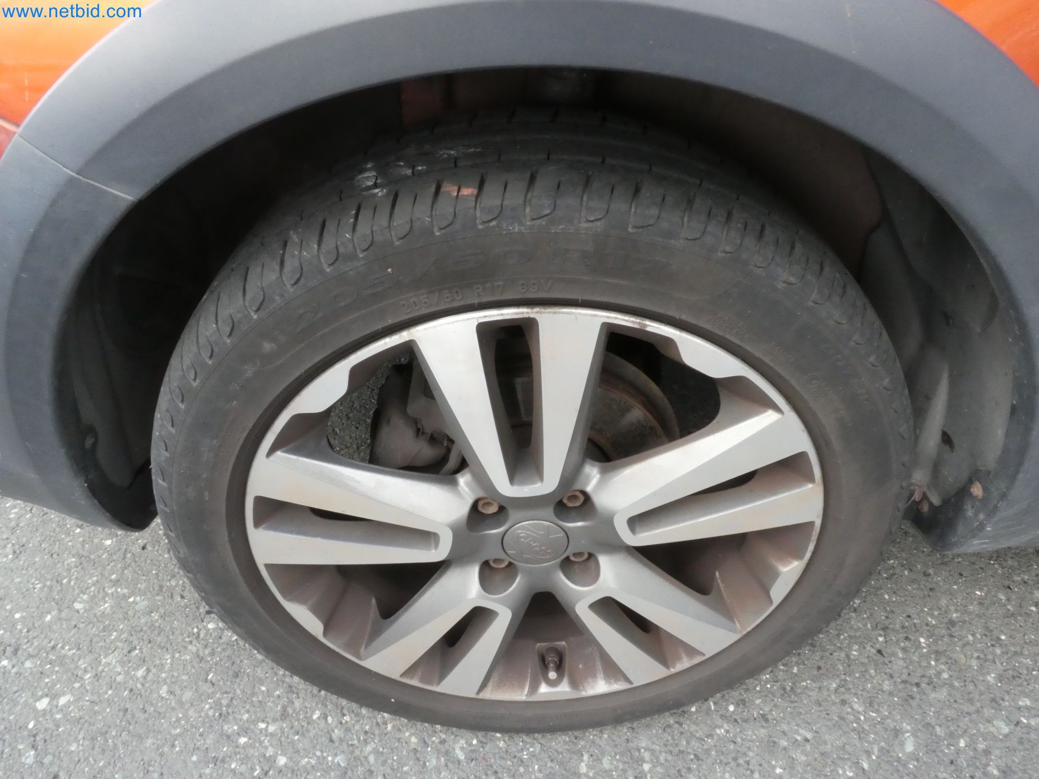 Fahrzeuge, Anhänger und Hubwagen-25
