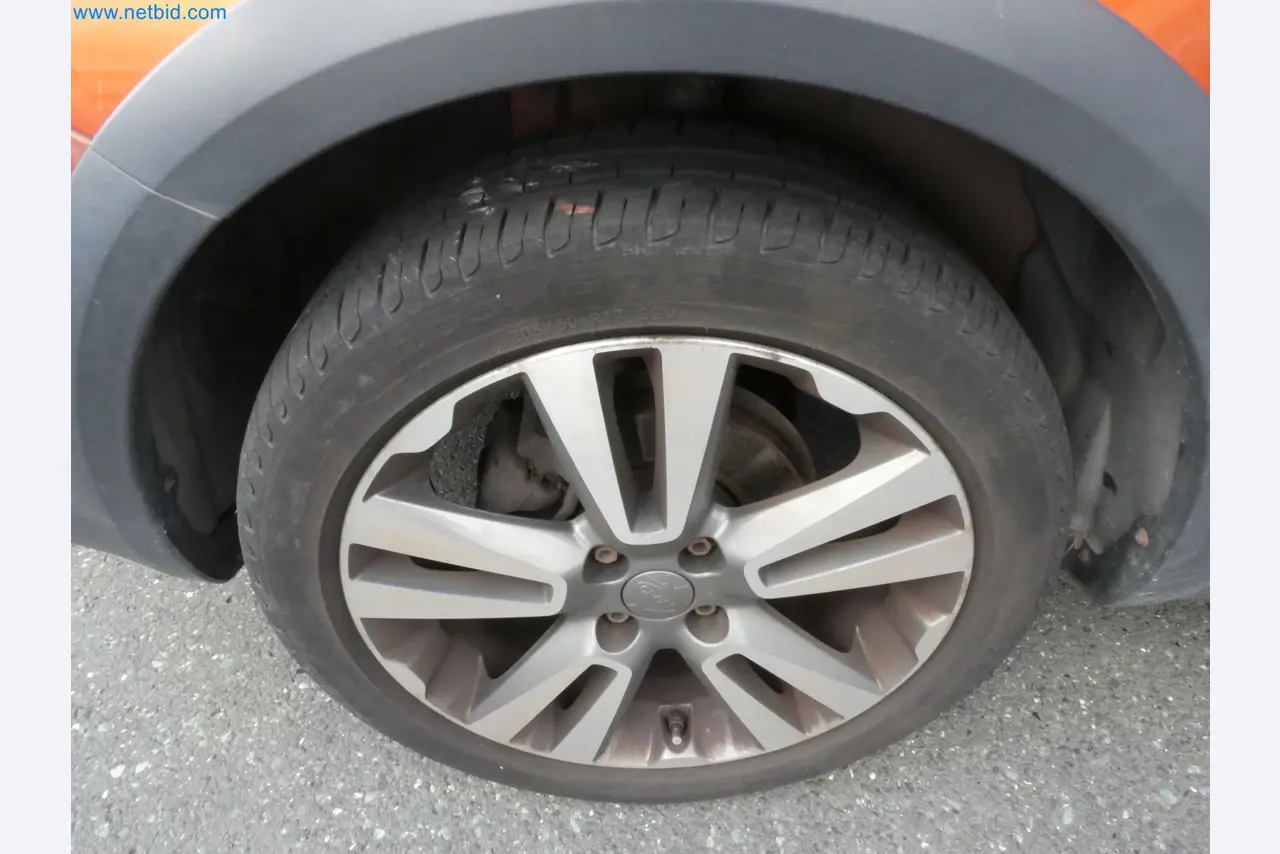 Fahrzeuge, Anhänger und Hubwagen-25
