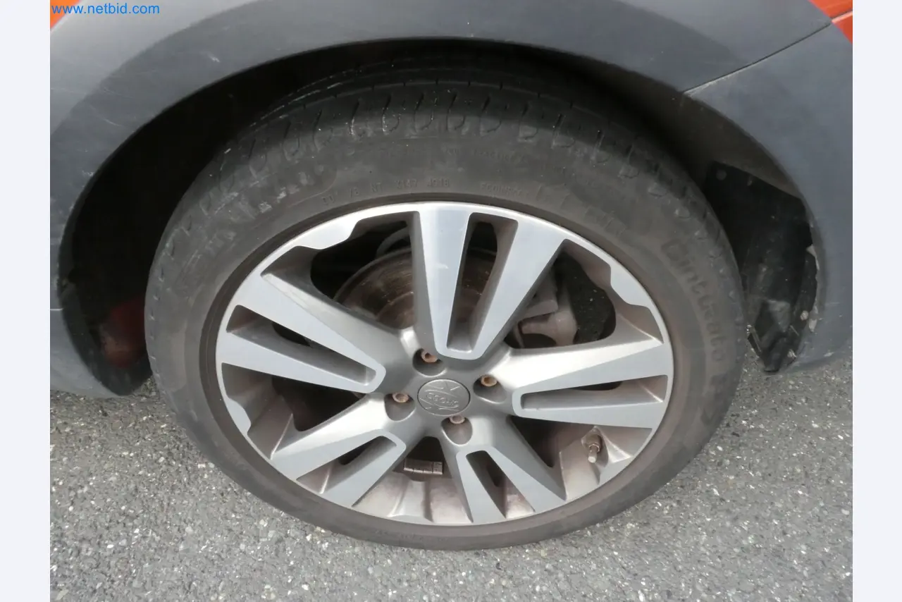 Fahrzeuge, Anhänger und Hubwagen-26