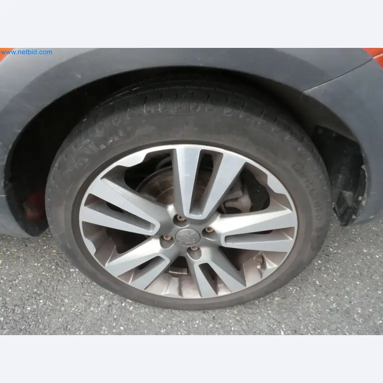 Fahrzeuge, Anhänger und Hubwagen-26