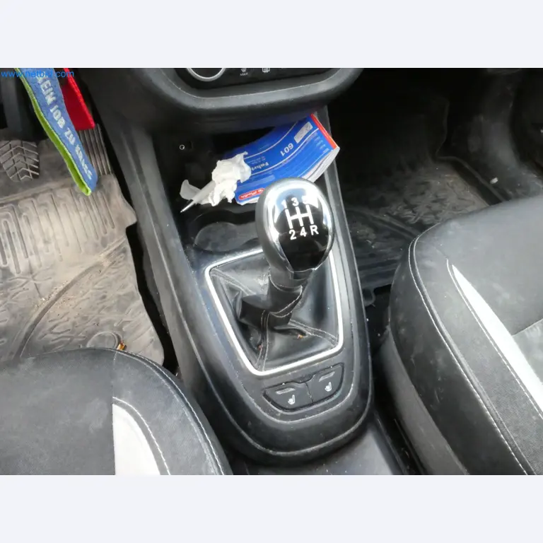 Fahrzeuge, Anhänger und Hubwagen-8