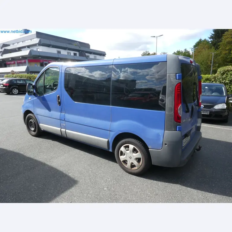 Fahrzeuge, Anhänger und Hubwagen-12