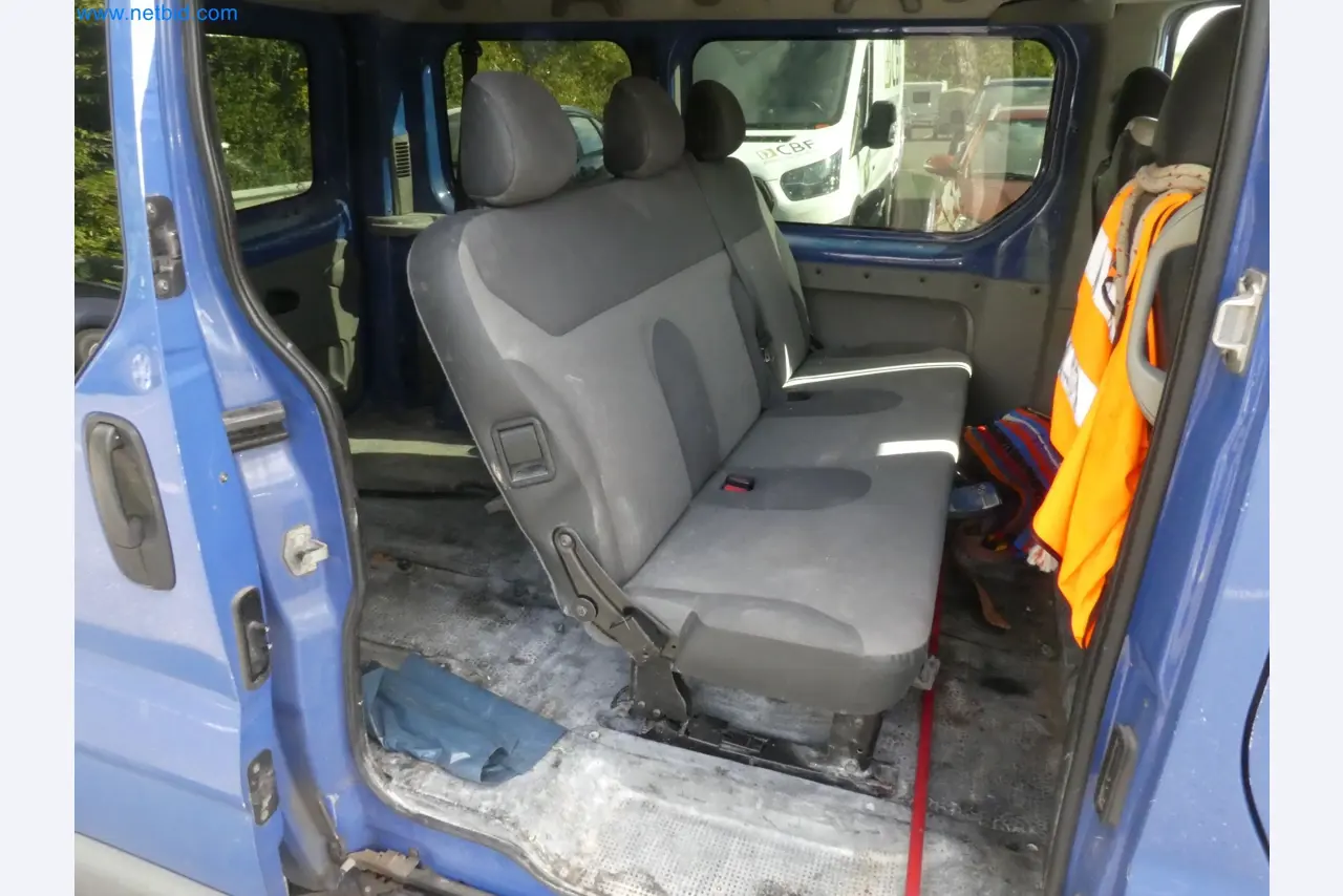 Fahrzeuge, Anhänger und Hubwagen-22