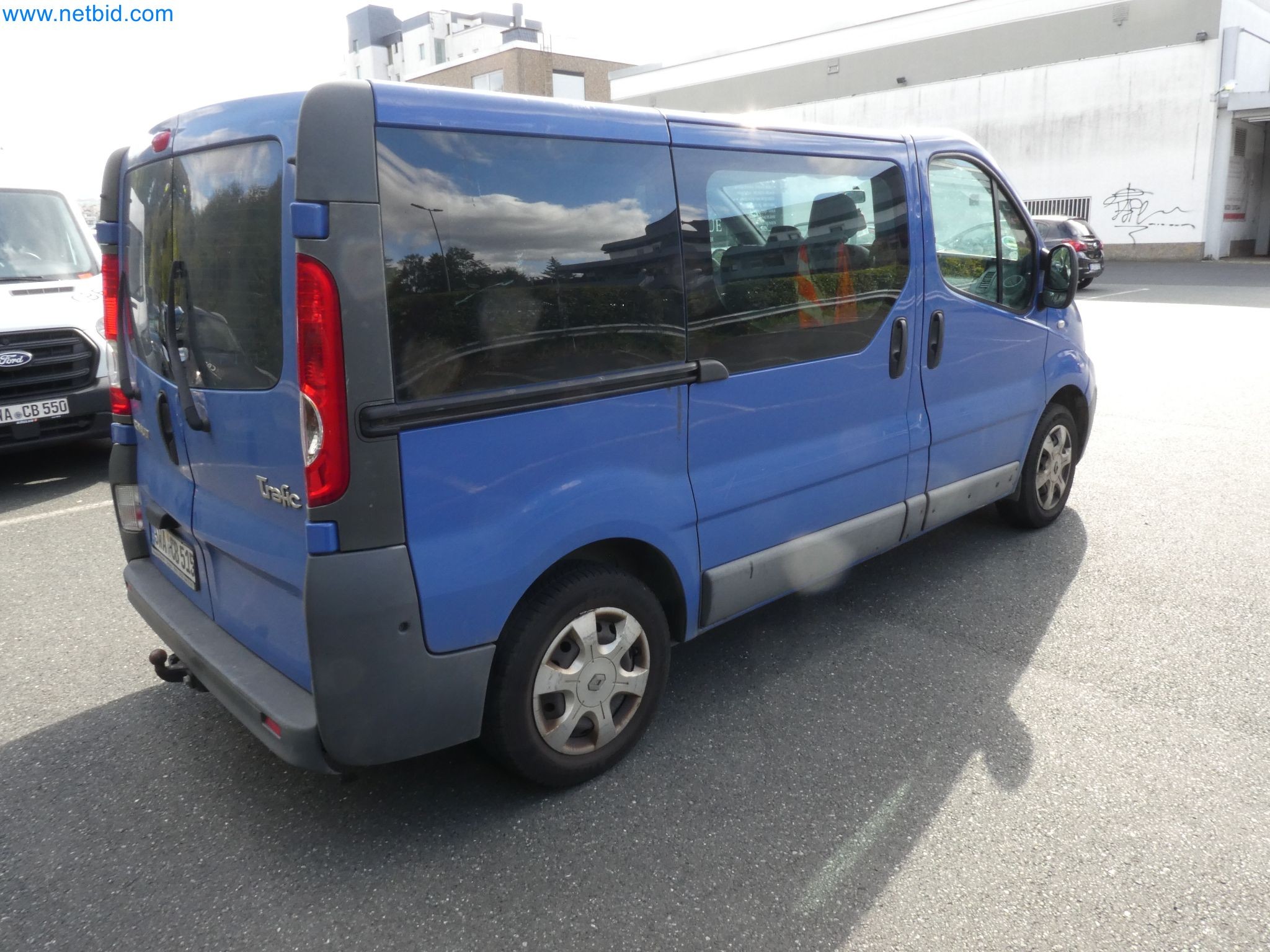 Fahrzeuge, Anhänger und Hubwagen-31