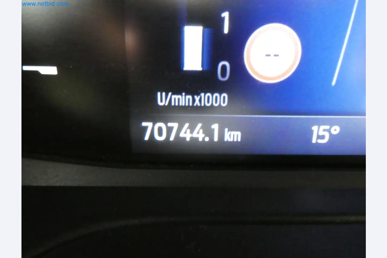 Fahrzeuge, Anhänger und Hubwagen-10