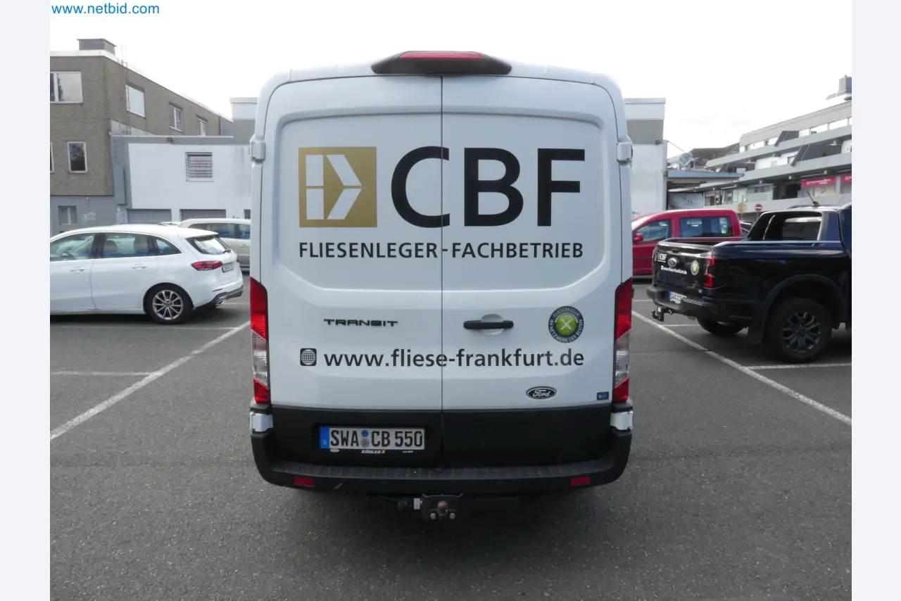 Fahrzeuge, Anhänger und Hubwagen-28