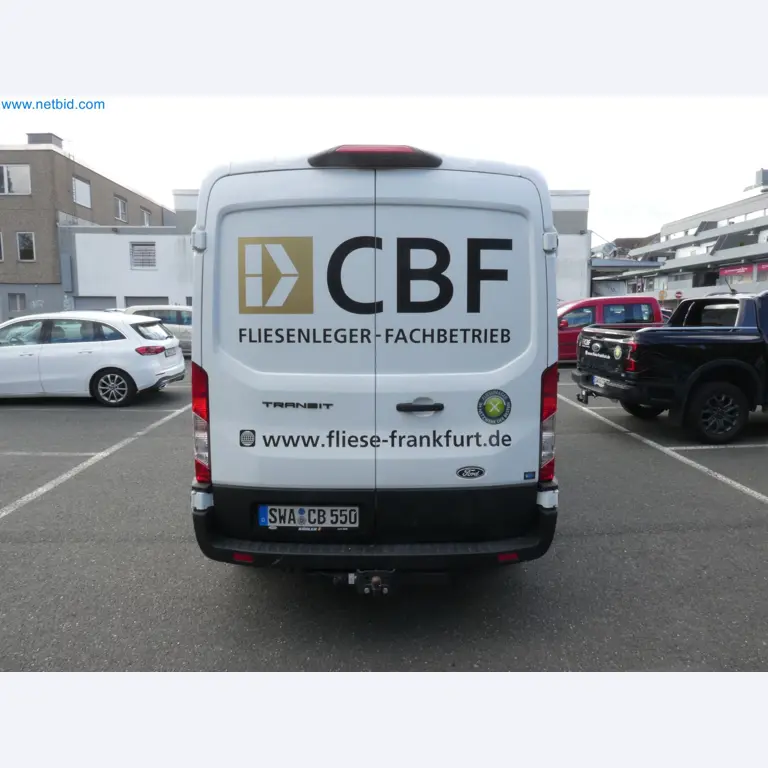 Fahrzeuge, Anhänger und Hubwagen-28