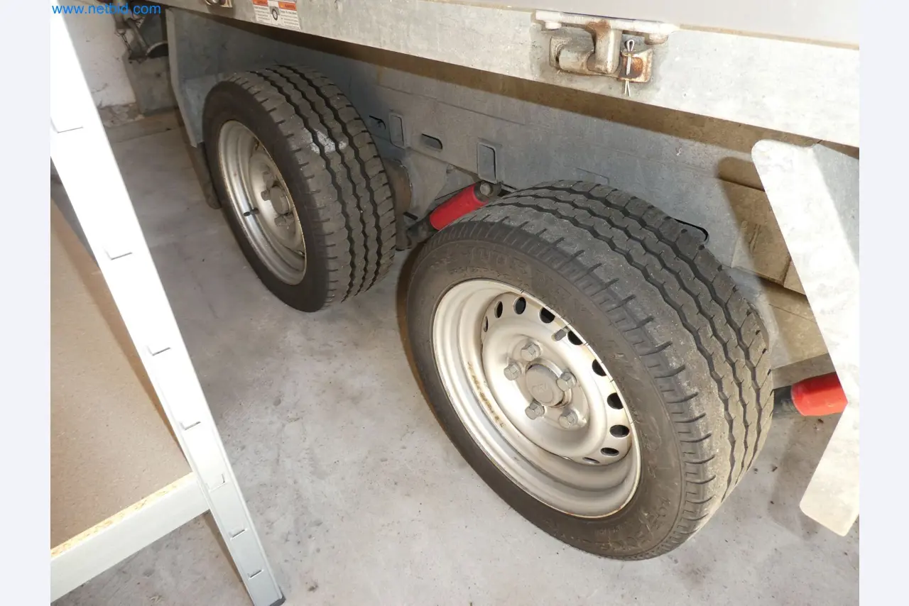 Fahrzeuge, Anhänger und Hubwagen-11