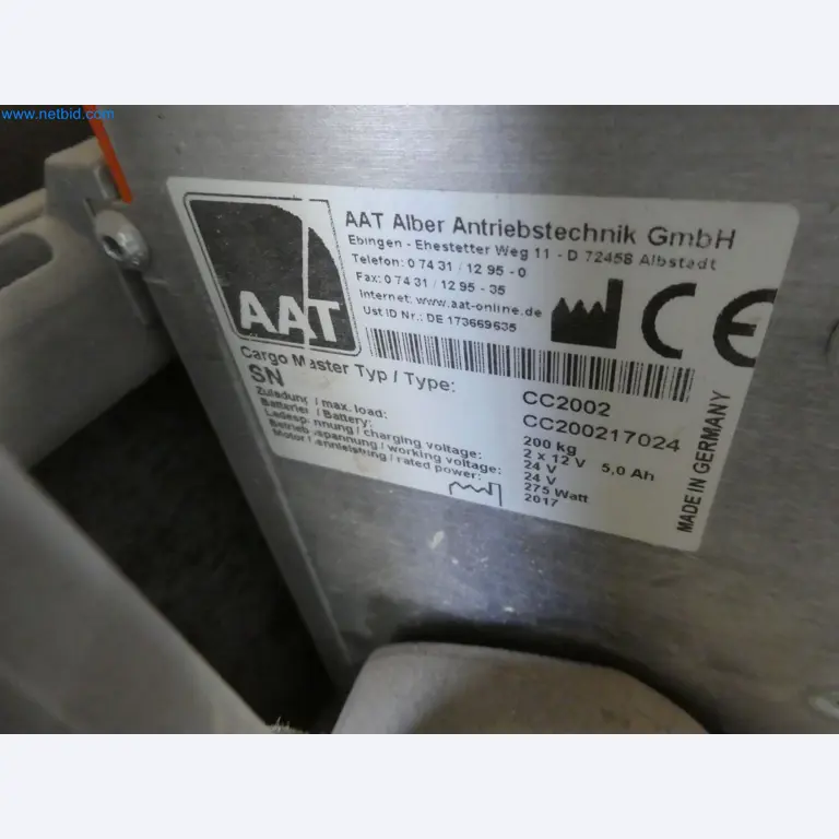 Fahrzeuge, Anhänger und Hubwagen-4