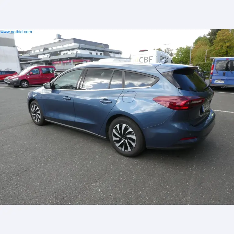Fahrzeuge, Anhänger und Hubwagen-12