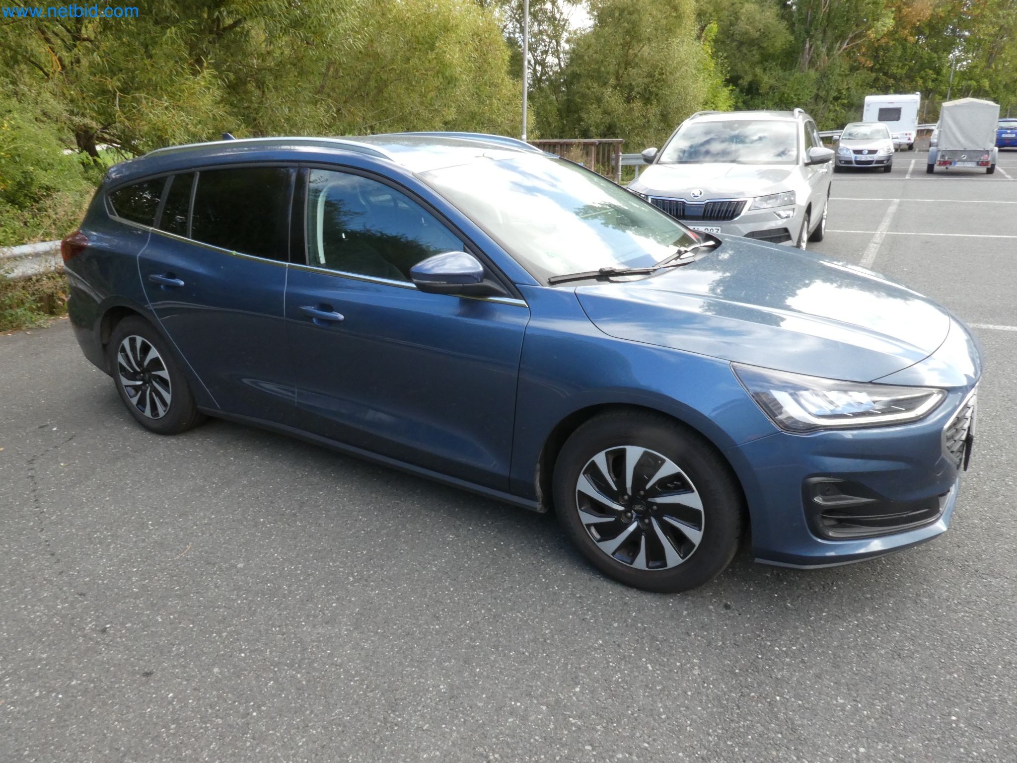 Fahrzeuge, Anhänger und Hubwagen-23