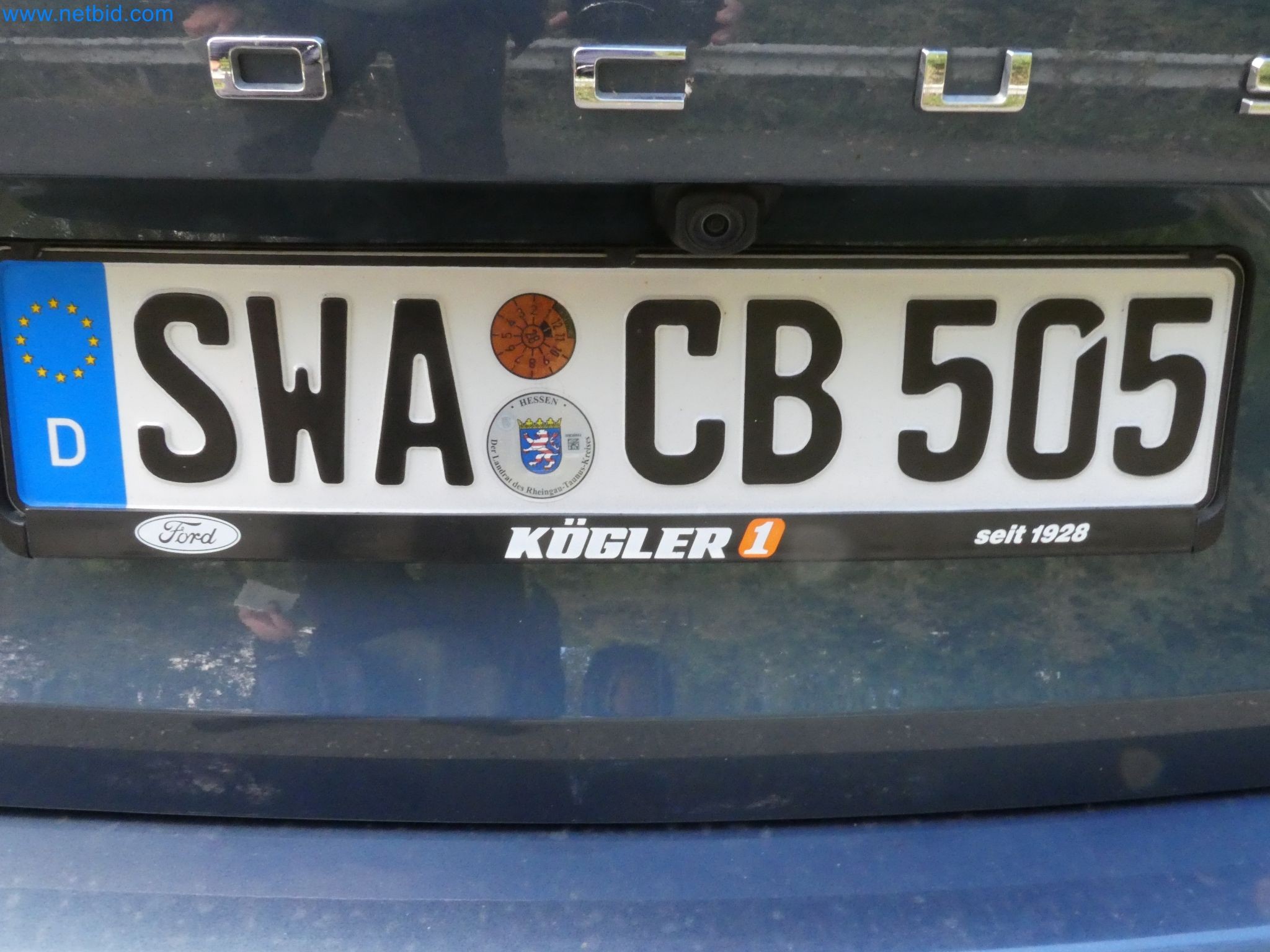 Fahrzeuge, Anhänger und Hubwagen-24