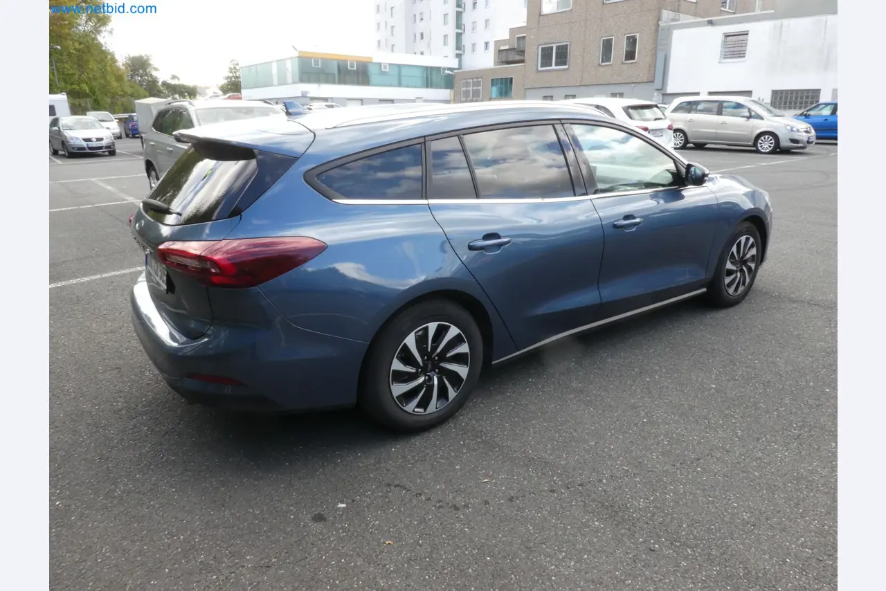 Fahrzeuge, Anhänger und Hubwagen-26