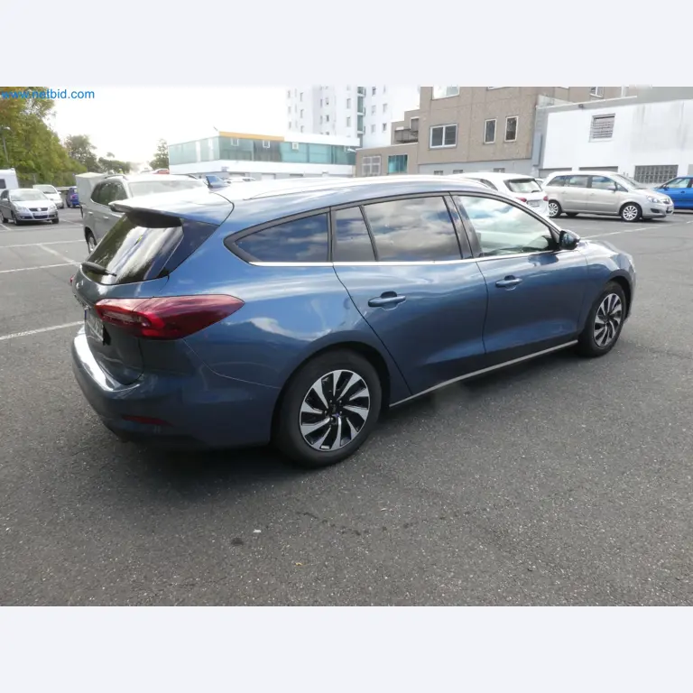 Fahrzeuge, Anhänger und Hubwagen-26