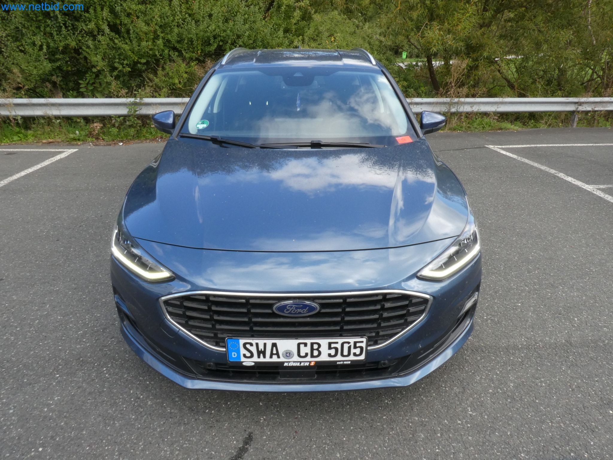 Fahrzeuge, Anhänger und Hubwagen-27