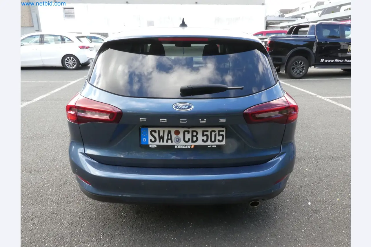 Fahrzeuge, Anhänger und Hubwagen-28