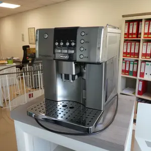 Kaffeevollautomat DeLonghi PrimaDonna