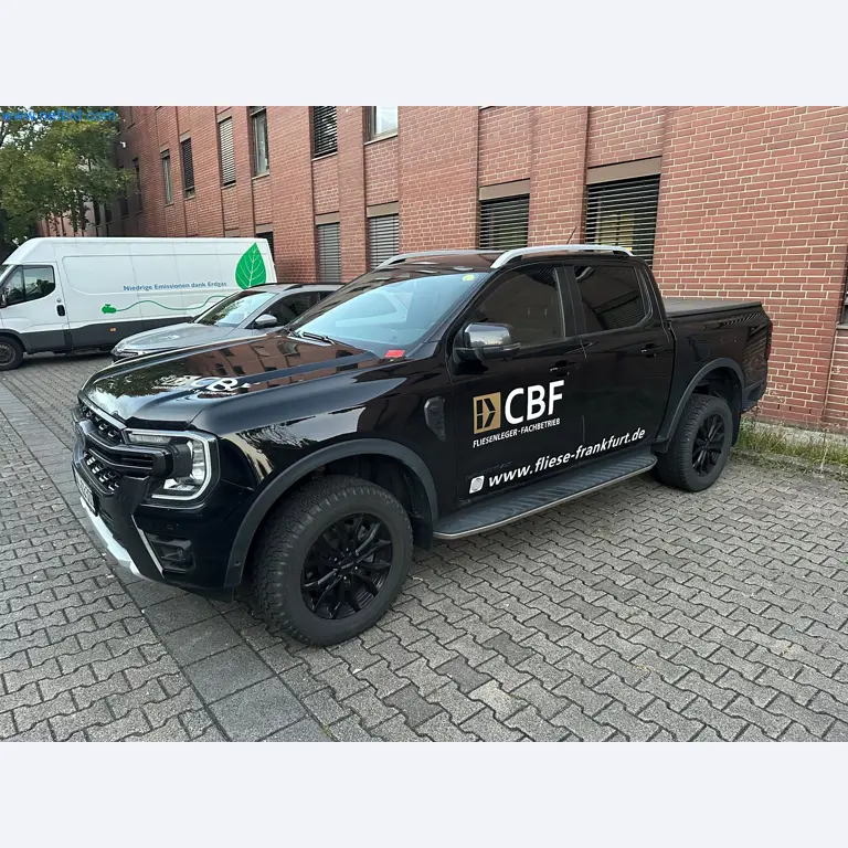Vozidla, přívěsy a vysokozdvižné vozíky-1