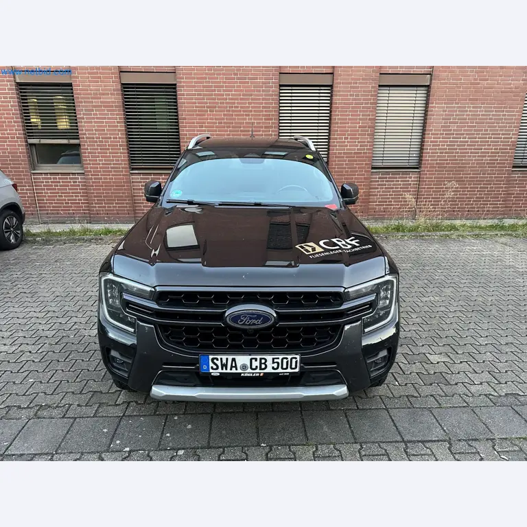 Vozidla, přívěsy a vysokozdvižné vozíky-5