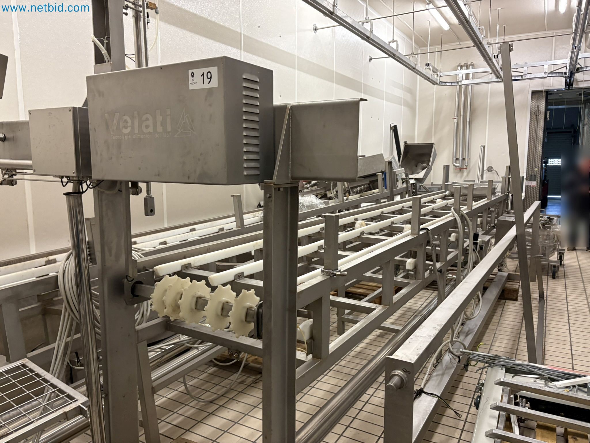 Meat and poultry processing machinery and equipment
-11