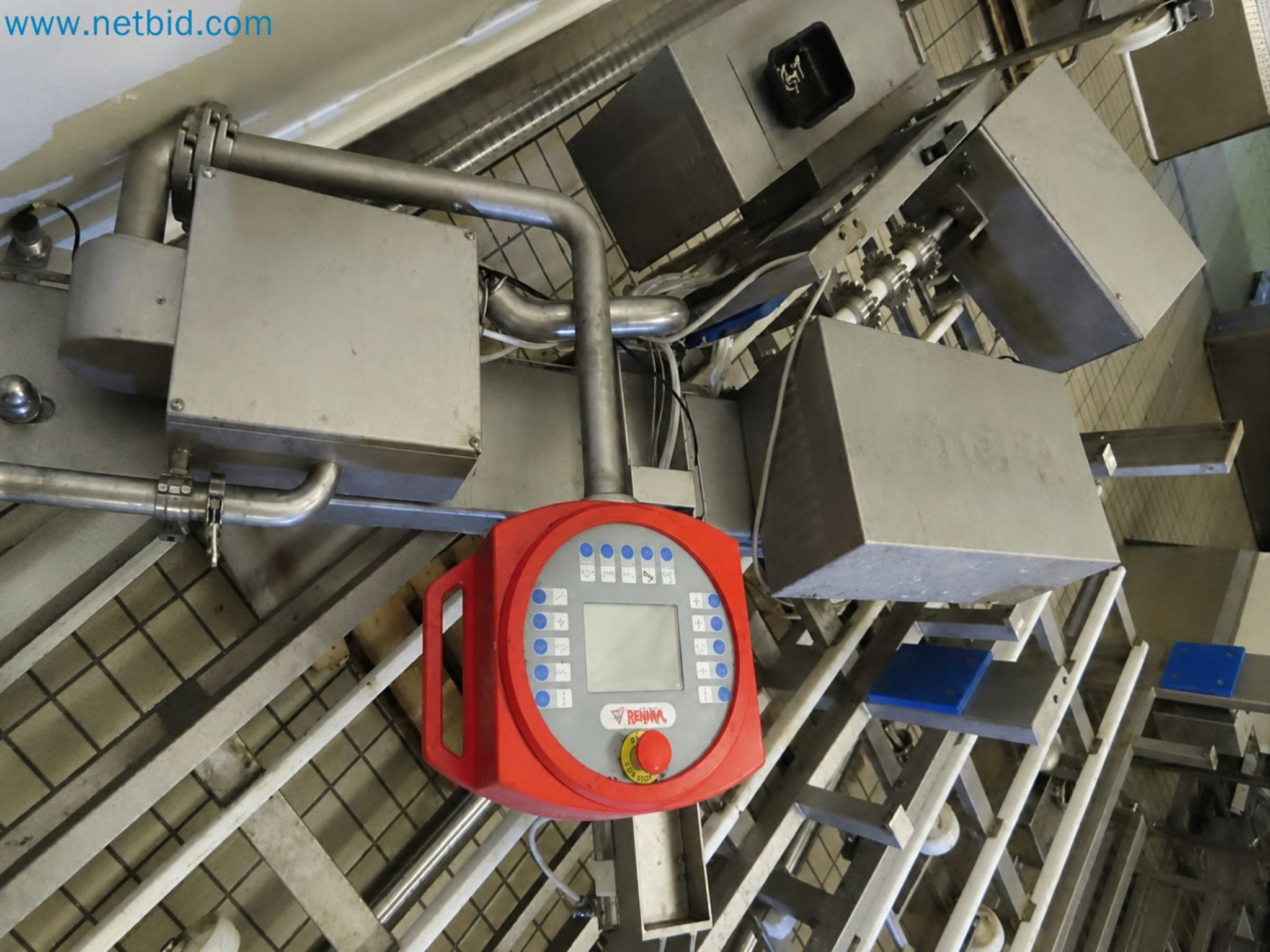 Meat and poultry processing machinery and equipment
-9