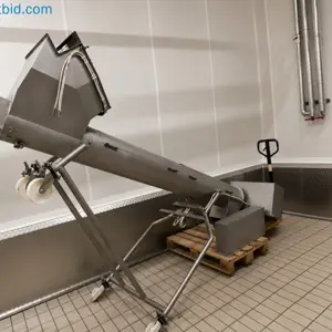 Screw conveyor with mobile frame Velati 300x230x3100