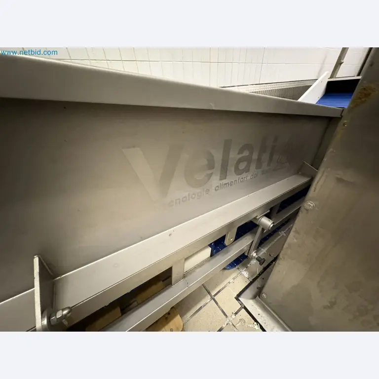 Meat and poultry processing machinery and equipment
-4