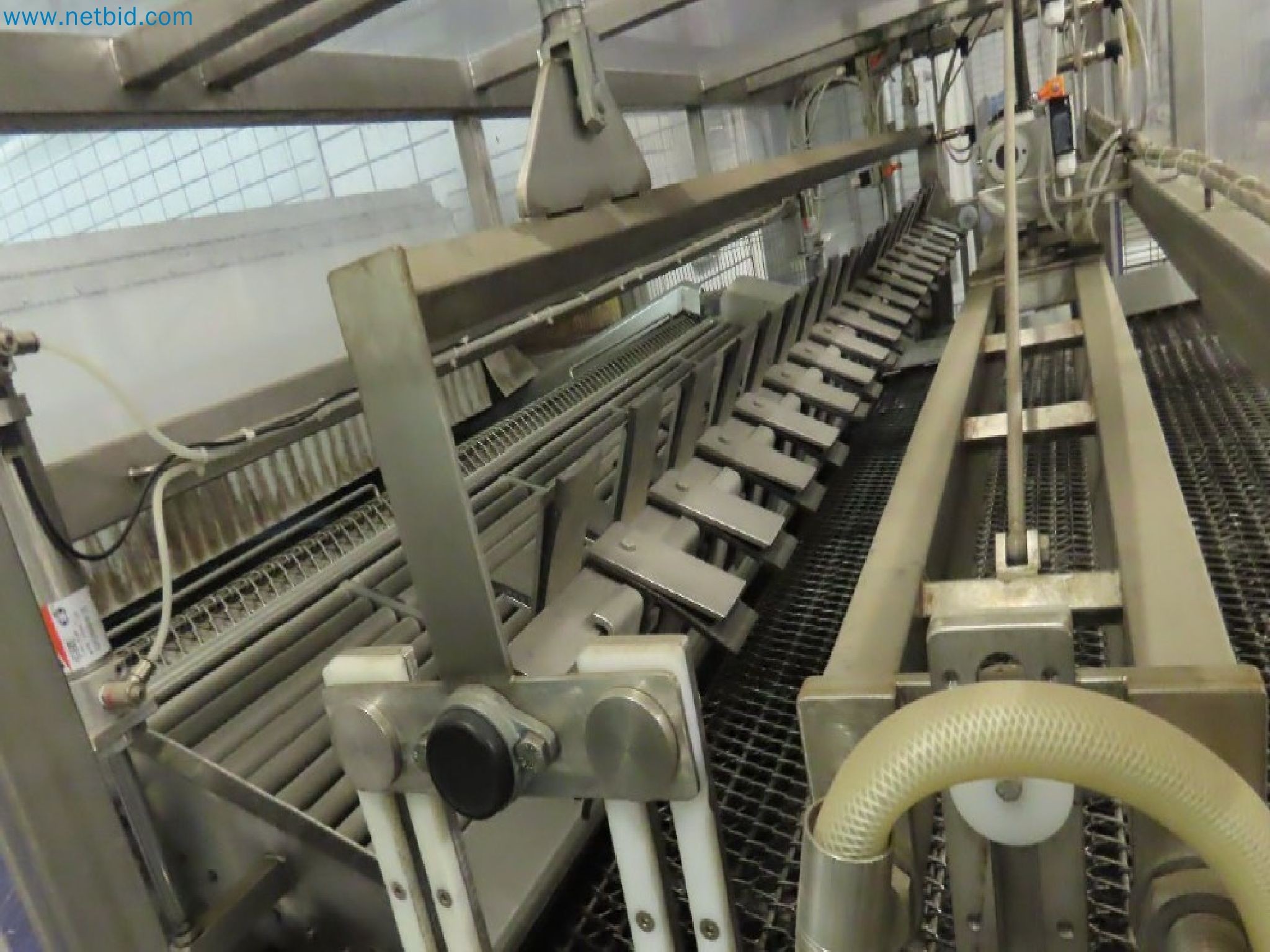 Meat and poultry processing machinery and equipment
-11