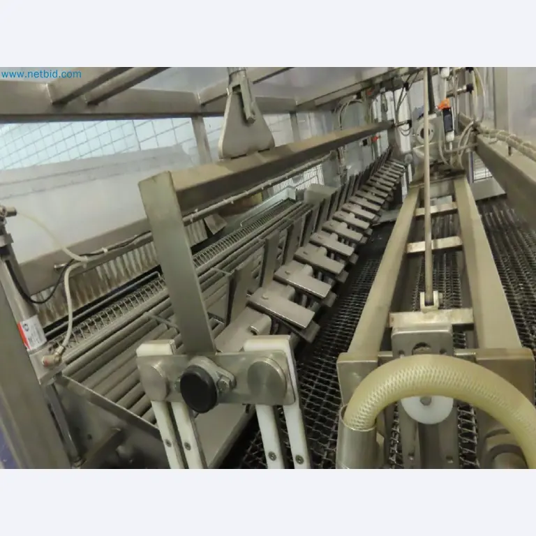 Meat and poultry processing machinery and equipment
-11
