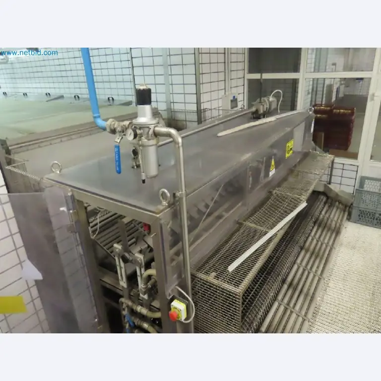 Meat and poultry processing machinery and equipment
-14