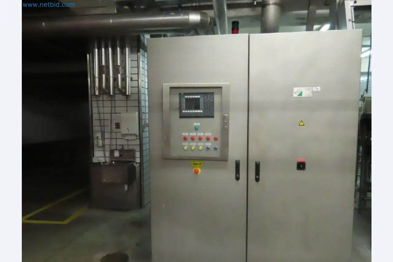 Meat and poultry processing machinery and equipment
-16