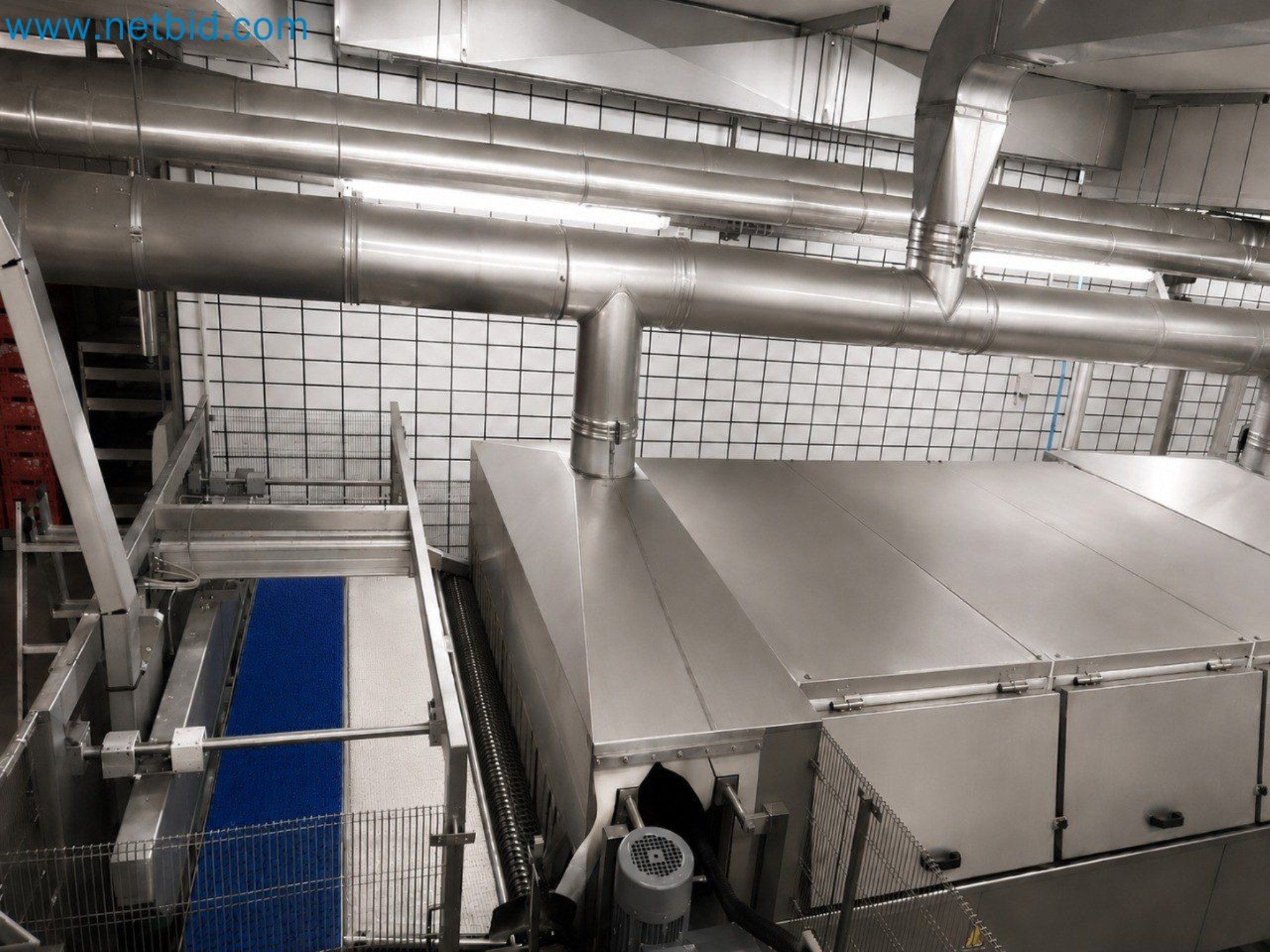 Meat and poultry processing machinery and equipment
-19