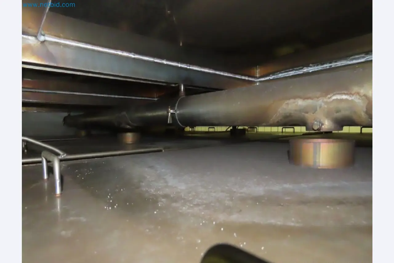 Meat and poultry processing machinery and equipment
-22