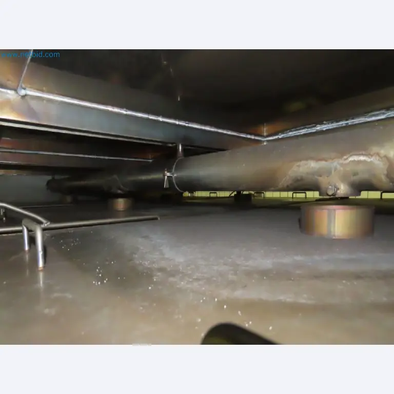 Meat and poultry processing machinery and equipment
-22