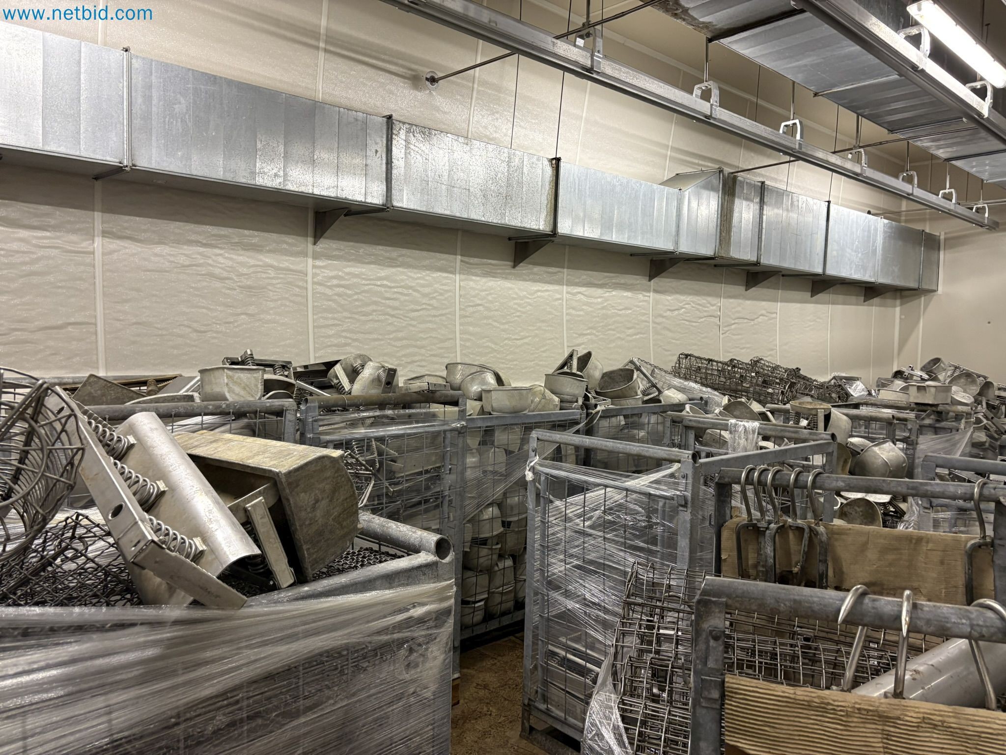 Meat and poultry processing machinery and equipment
-8