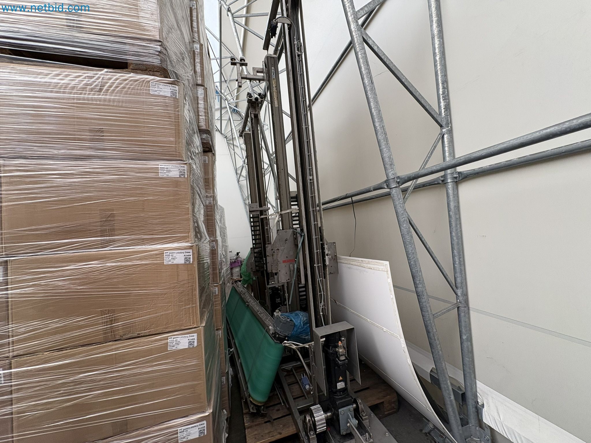 Meat and poultry processing machinery and equipment
-3
