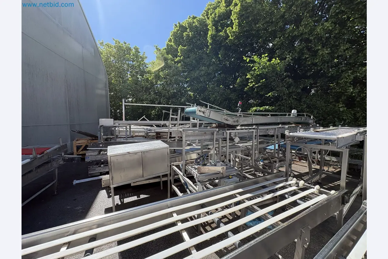 Meat and poultry processing machinery and equipment
-4