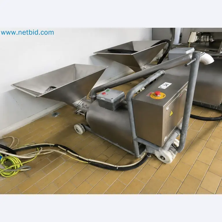 Meat and poultry processing machinery and equipment
-1