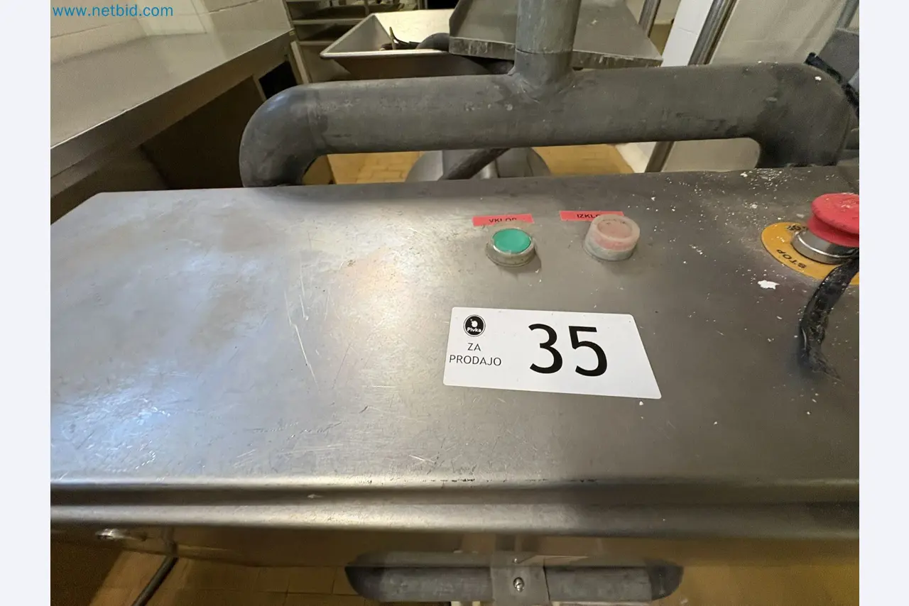 Meat and poultry processing machinery and equipment
-3