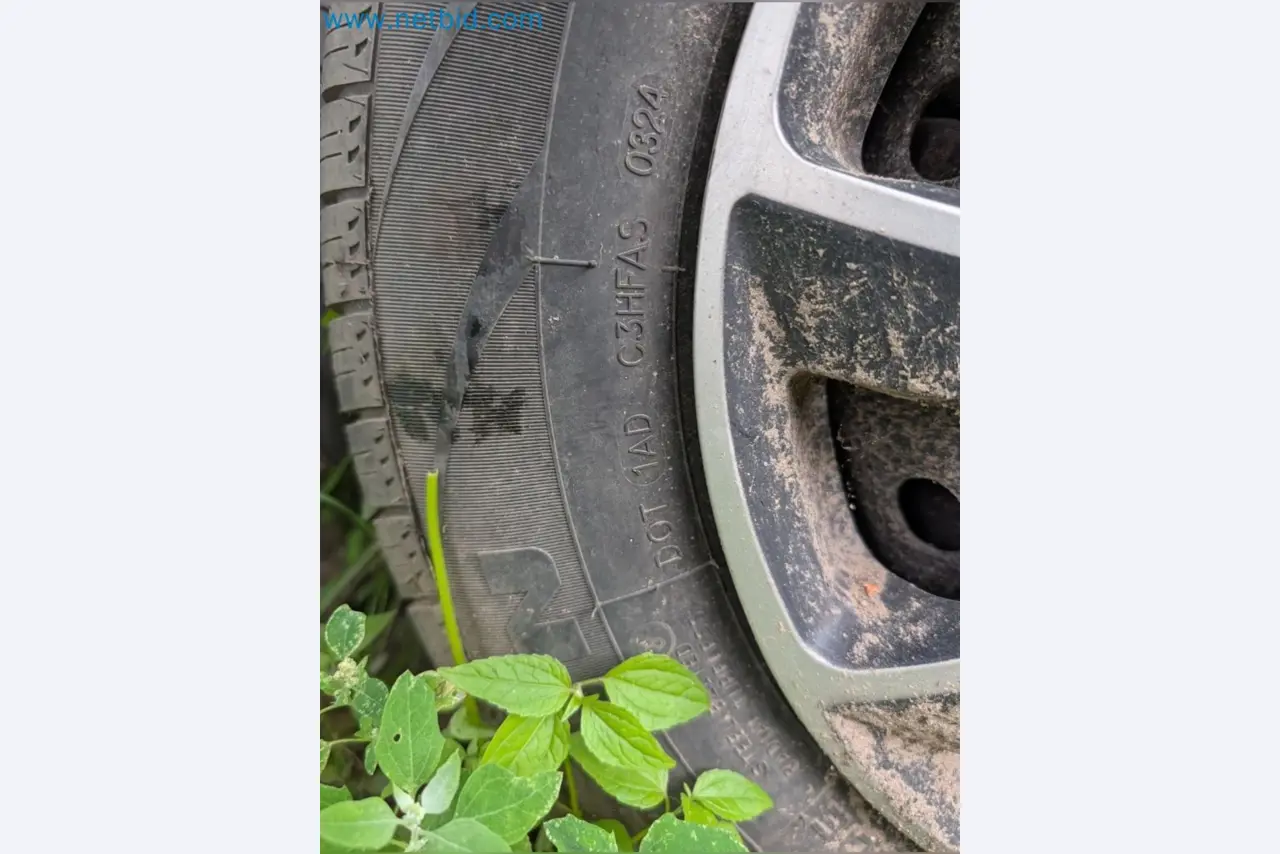Automotive shop equipment
-4