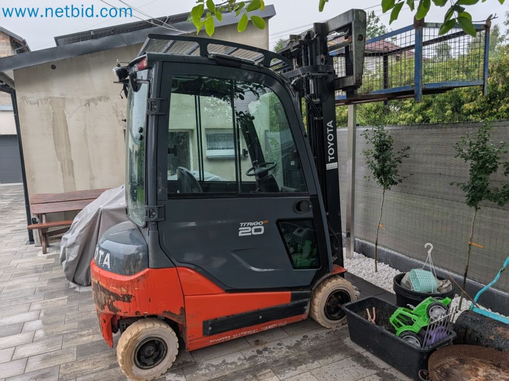 Metalworking machinery and material handling equipment from private insolvency-1