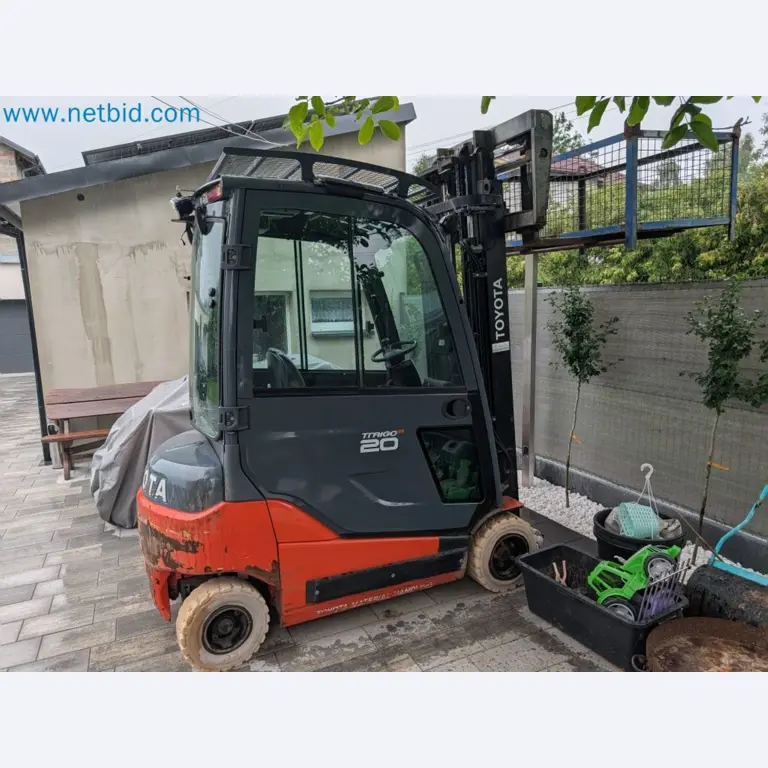 Metalworking machinery and material handling equipment from private insolvency-1