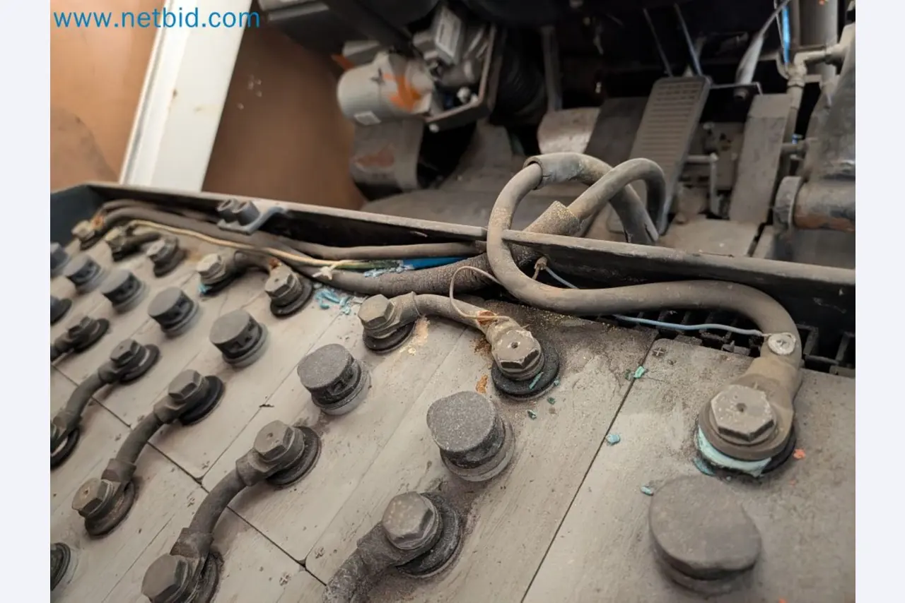 Metalworking machinery and material handling equipment from private insolvency-11