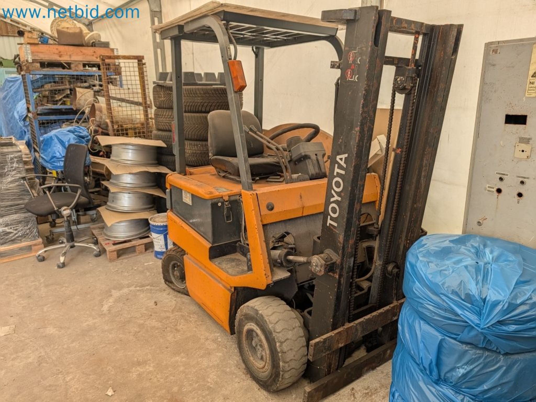 Metalworking machinery and material handling equipment from private insolvency-2